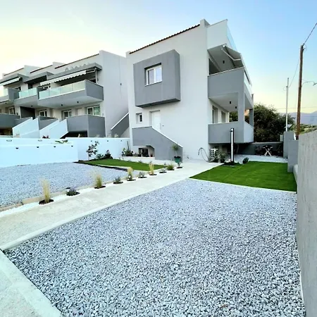 Eternity Fresh 度假居 *